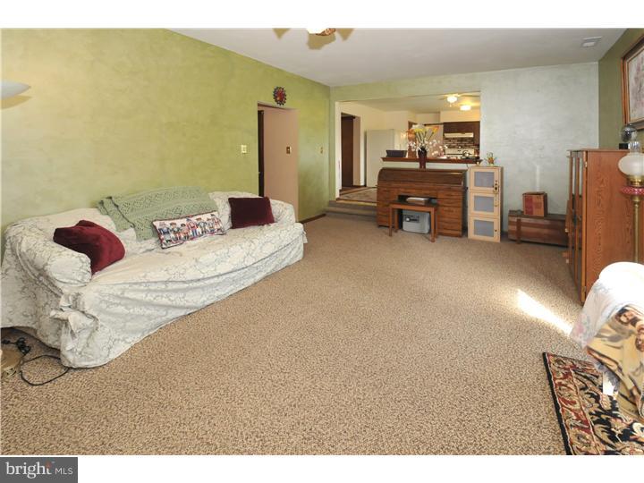 243 Twining Road Lansdale, PA 19446 - Photo 12 of 23 Family Room