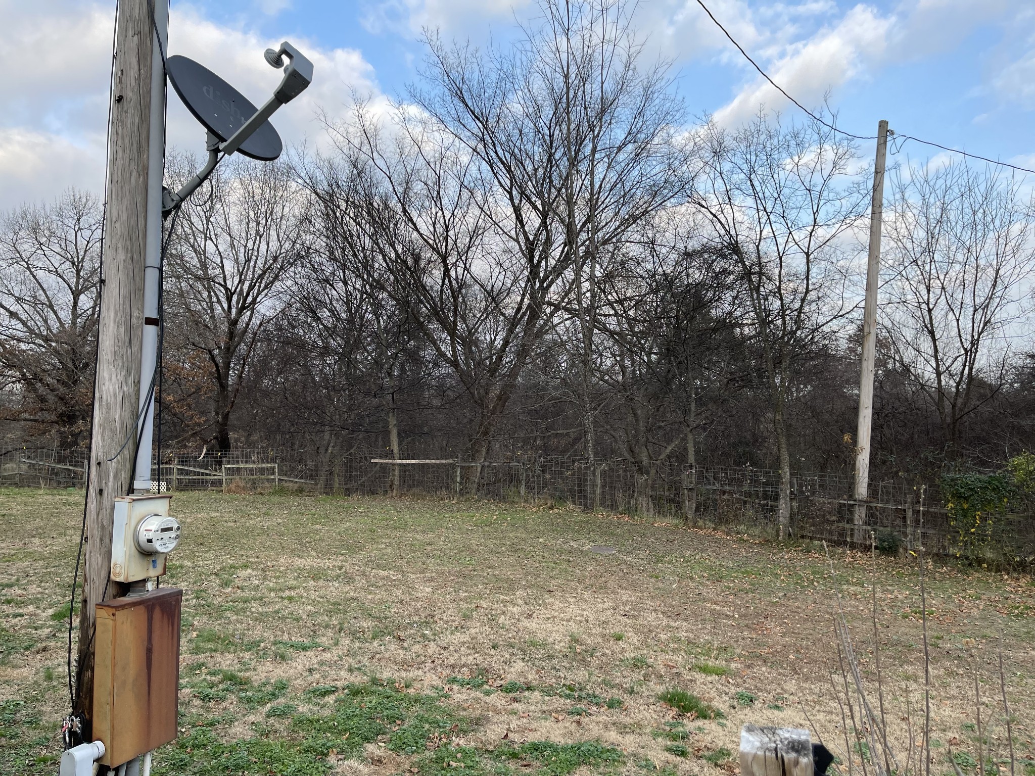 4426 William Woodard Road Springfield, TN 37172 - Photo 15 of 17 a backyard of a house with lots of green space