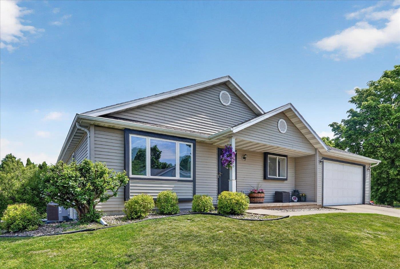 3510 Manchester Road Madison, WI 53719 - Photo 1 of 51