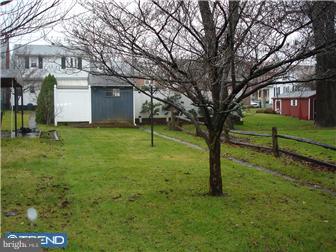 45 Cacoosing Avenue Sinking Spring, PA 19608 - Photo 7 of 10