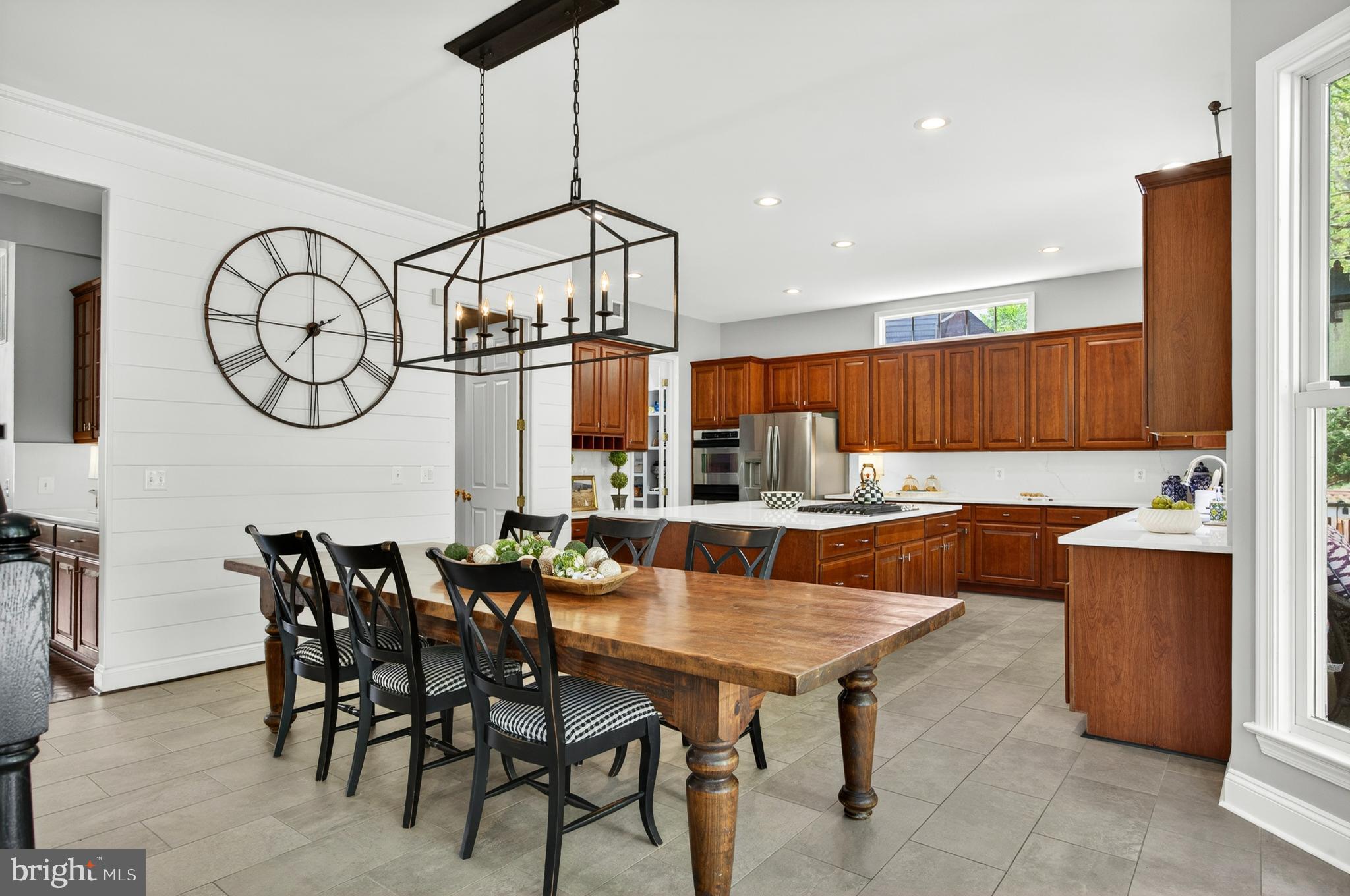 7822 Gambrill Woods Way Springfield, VA 22153 - Photo 16 of 93