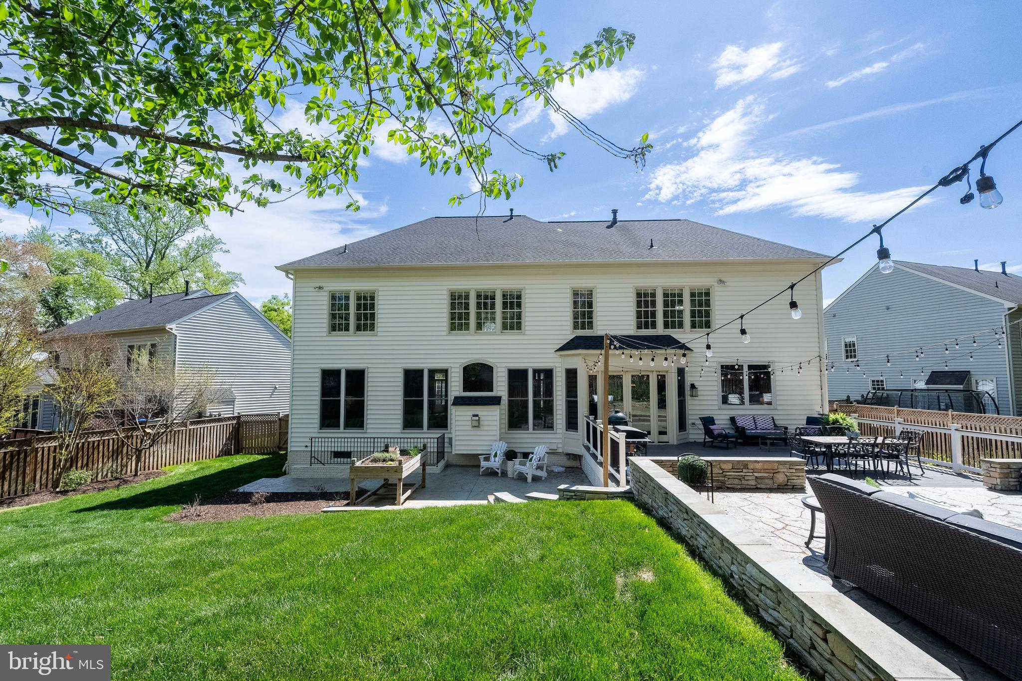 7822 Gambrill Woods Way Springfield, VA 22153 - Photo 6 of 93