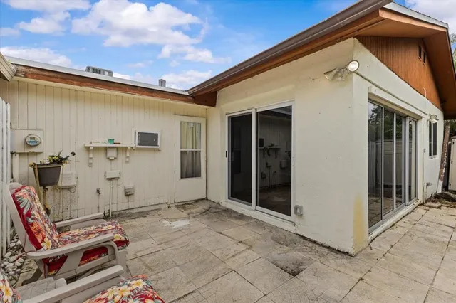 $2,400 | 503 Southeast 5th Circle, Boynton Beach, FL 33435