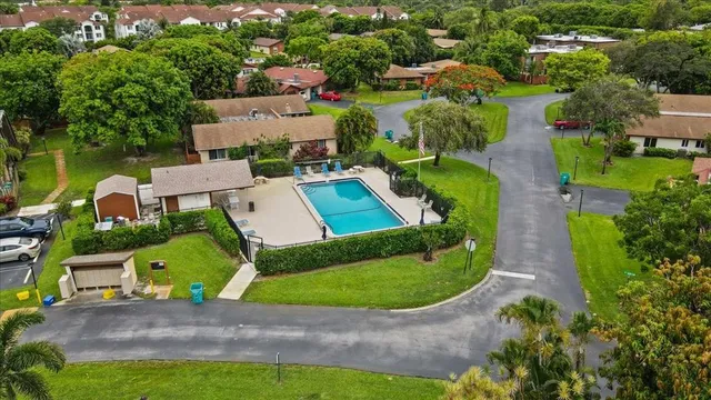 $2,400 | 503 Southeast 5th Circle, Boynton Beach, FL 33435