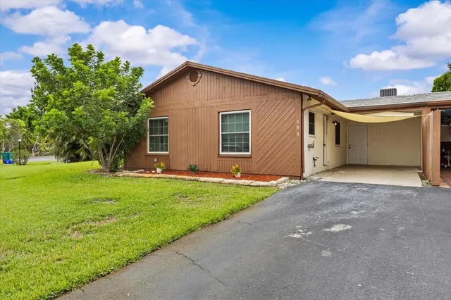 $2,400 | 503 Southeast 5th Circle, Boynton Beach, FL 33435