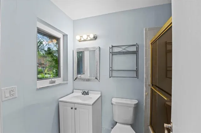 $2,400 | 503 Southeast 5th Circle, Boynton Beach, FL 33435