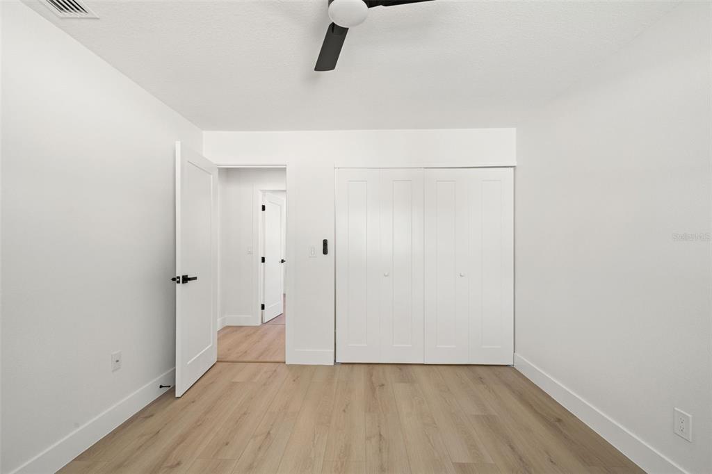 12671 115th Street Largo, FL 33778 - Photo 28 of 39 a view of an empty room