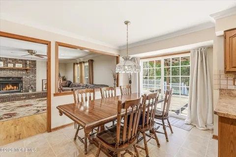 $899,900 | 5 McCaffery Road, Manalapan, NJ 07726