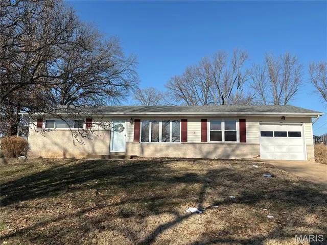 $242,000 | 10569 Sonata Drive, St. Louis, MO 63123