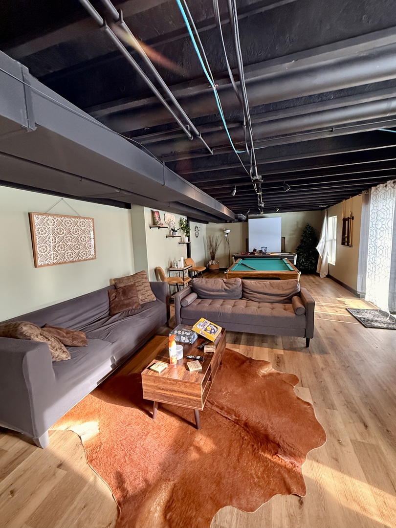 522 Windett Ridge Road Yorkville, IL 60560 - Photo 19 of 20 a view of a backyard of a house