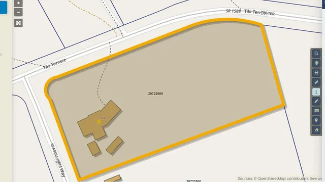 $359,950 | 120 Tiki Terrace, Goodview, VA 24095