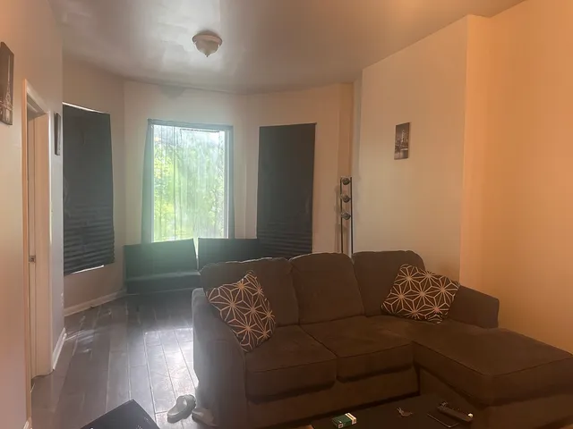 $275,000 | 217 North Kostner Avenue, Chicago, IL 60624