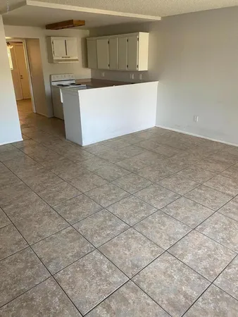 $1,195 | 3302 West Northern Avenue, Unit 2, Phoenix, AZ 85051