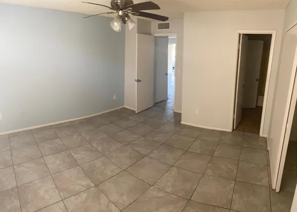 $1,195 | 3302 West Northern Avenue, Unit 2, Phoenix, AZ 85051