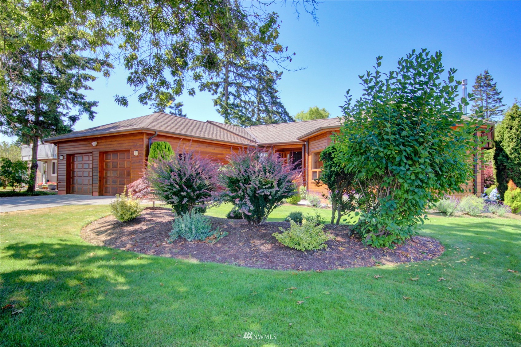 8147 Comox Road Blaine, WA 98230 - Photo 2 of 40 Gallery Image 2