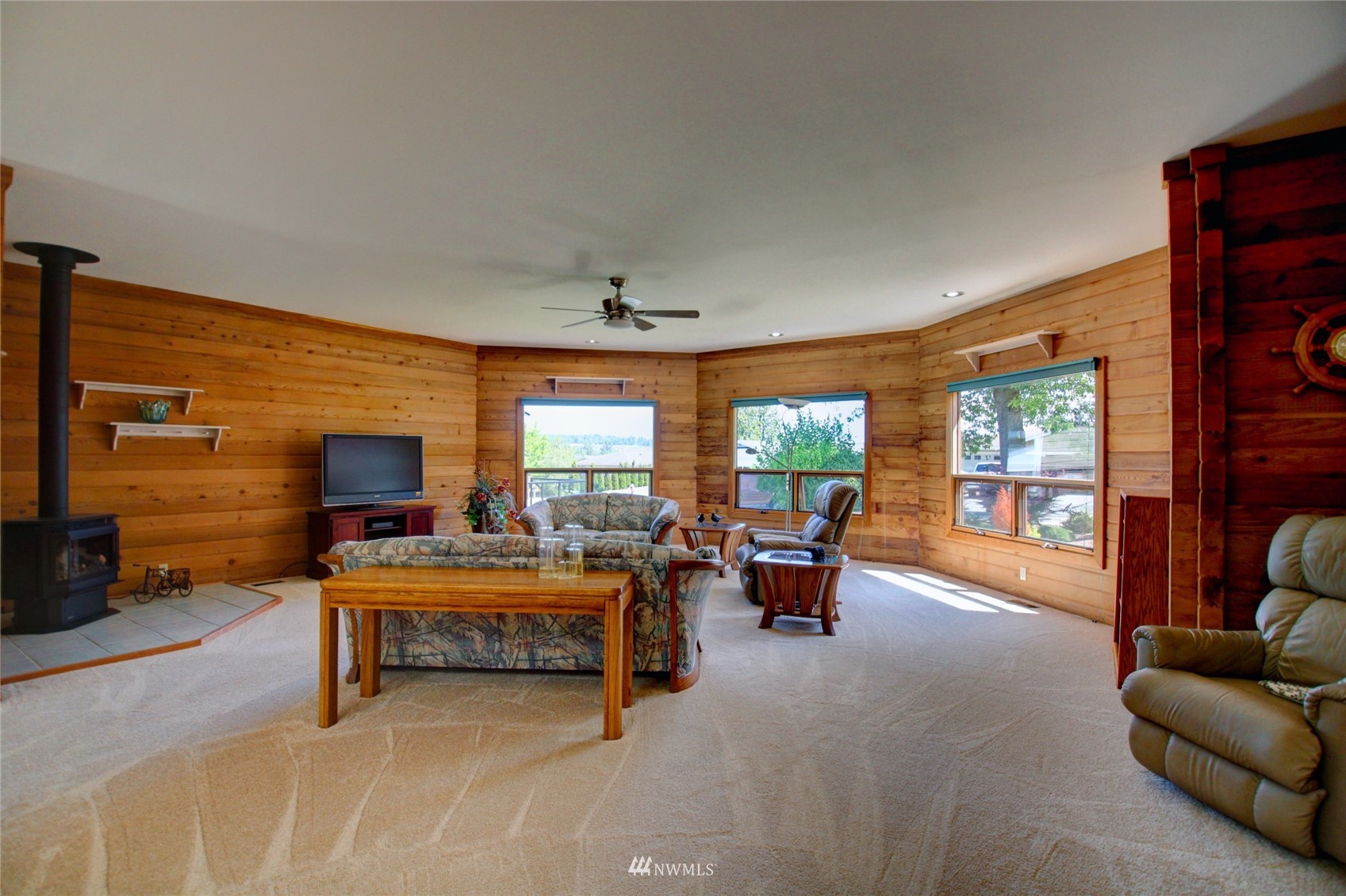 8147 Comox Road Blaine, WA 98230 - Photo 10 of 40 Gallery Image 10