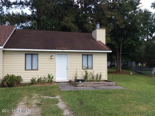 $890 | 9 Cedar Ridge Court, Havelock, NC 28532