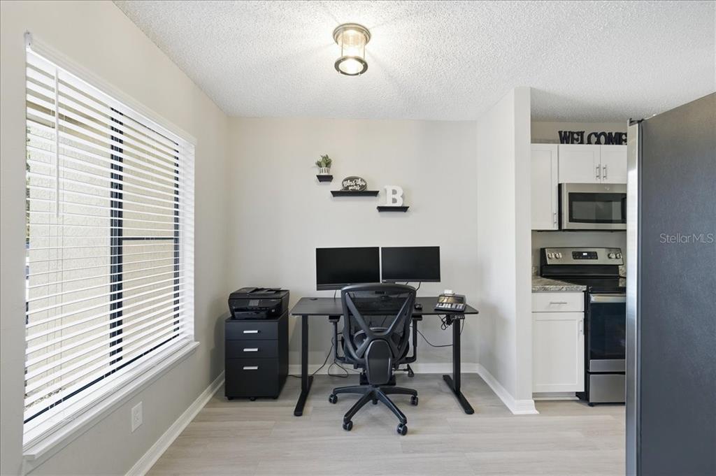 1453 Highland Ridge Circle Brandon, FL 33510 - Photo 8 of 46