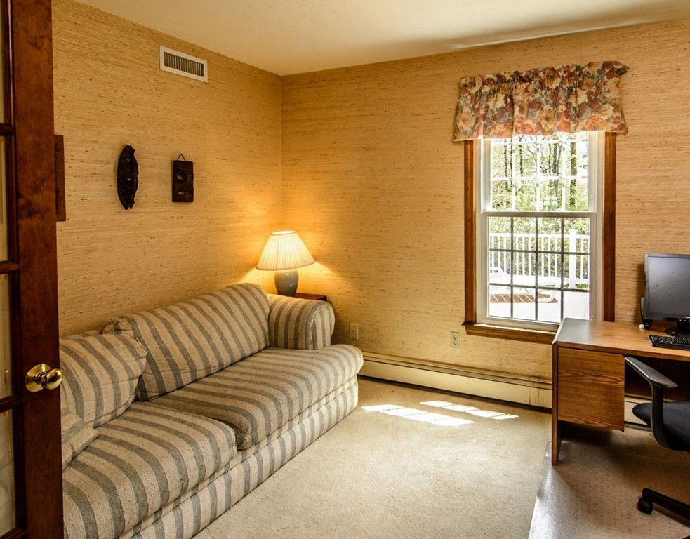 39 Wayside Road Westborough, MA 01581 - Photo 17 of 30 Gallery Image 17