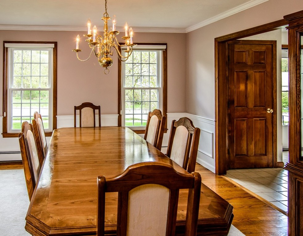39 Wayside Road Westborough, MA 01581 - Photo 8 of 30 Gallery Image 8