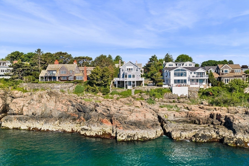 16 Coolidge Road Marblehead, MA 01945 - Photo 36 of 41
