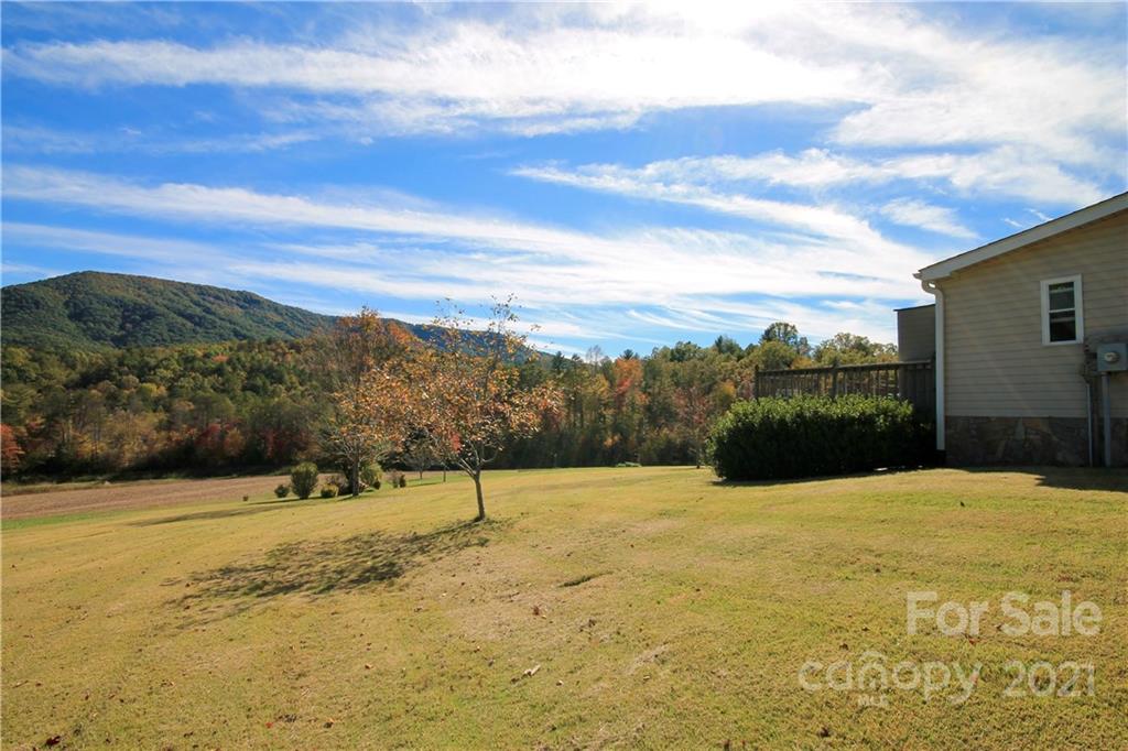 333 Mack Noblitt Road Old Fort, NC 28762 - Photo 4 of 37 Gallery Image 4