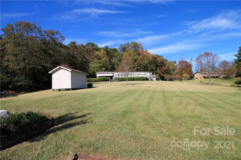 333 Mack Noblitt Road Old Fort, NC 28762 - Photo 8 of 37 Gallery Image 8