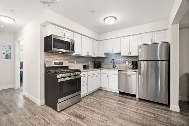 $439,900 | 26 Randolph Drive, Unit 26, Tewksbury, MA 01876