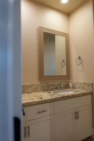 $575,999 | 2104 Tienda Drive, Lodi, CA 95242