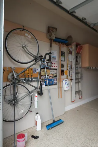 $575,999 | 2104 Tienda Drive, Lodi, CA 95242