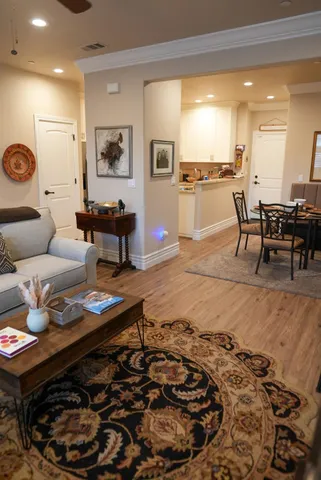 $575,999 | 2104 Tienda Drive, Lodi, CA 95242