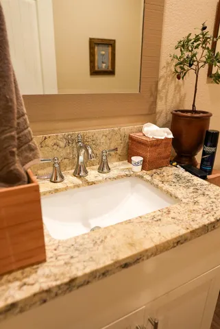 $575,999 | 2104 Tienda Drive, Lodi, CA 95242