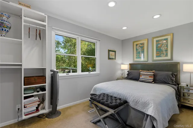 $1,699,000 | 419 Centre Island Road, Centre Island, NY 11771