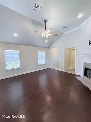 $2,000 | 154 La Rue Vil, Lafayette, LA 70508