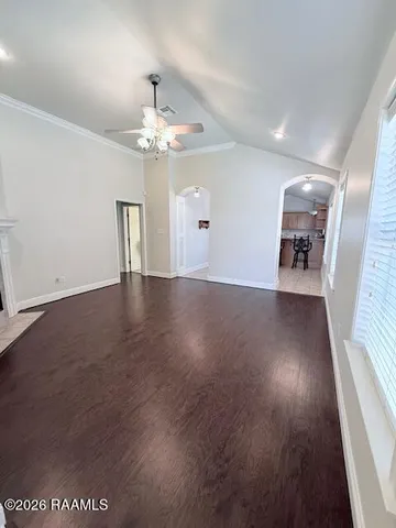 $2,000 | 154 La Rue Vil, Lafayette, LA 70508