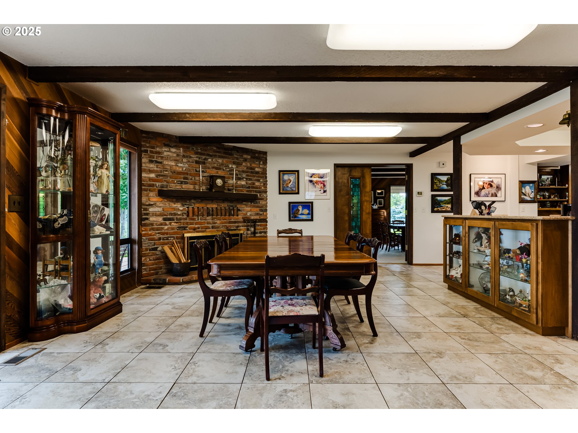 36910 Edgehill Road Springfield, OR 97478 - Photo 12 of 48