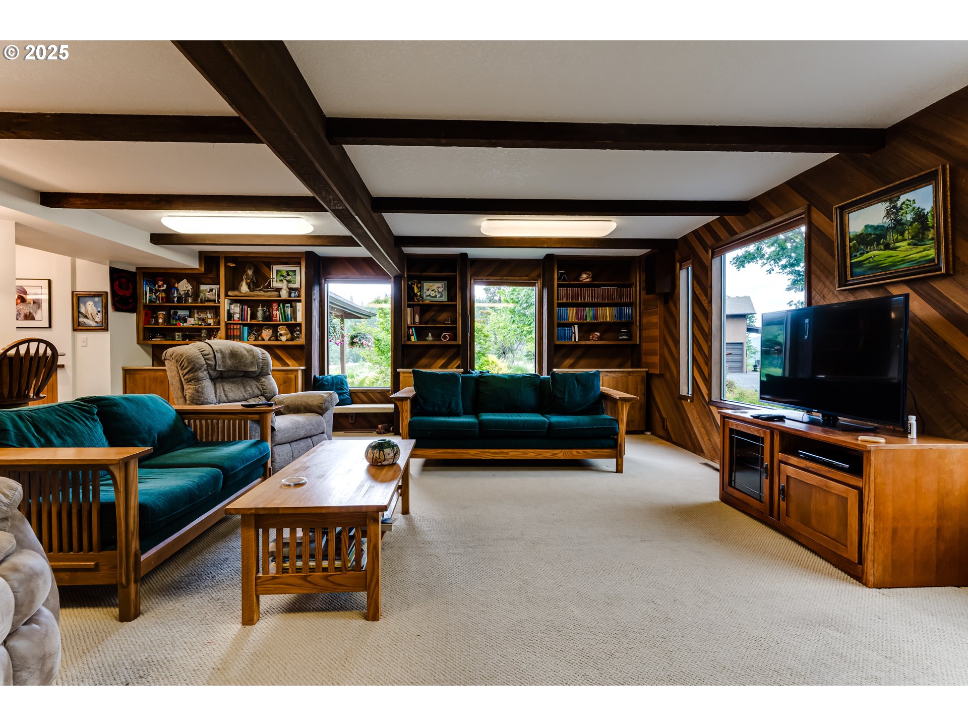 36910 Edgehill Road Springfield, OR 97478 - Photo 21 of 48