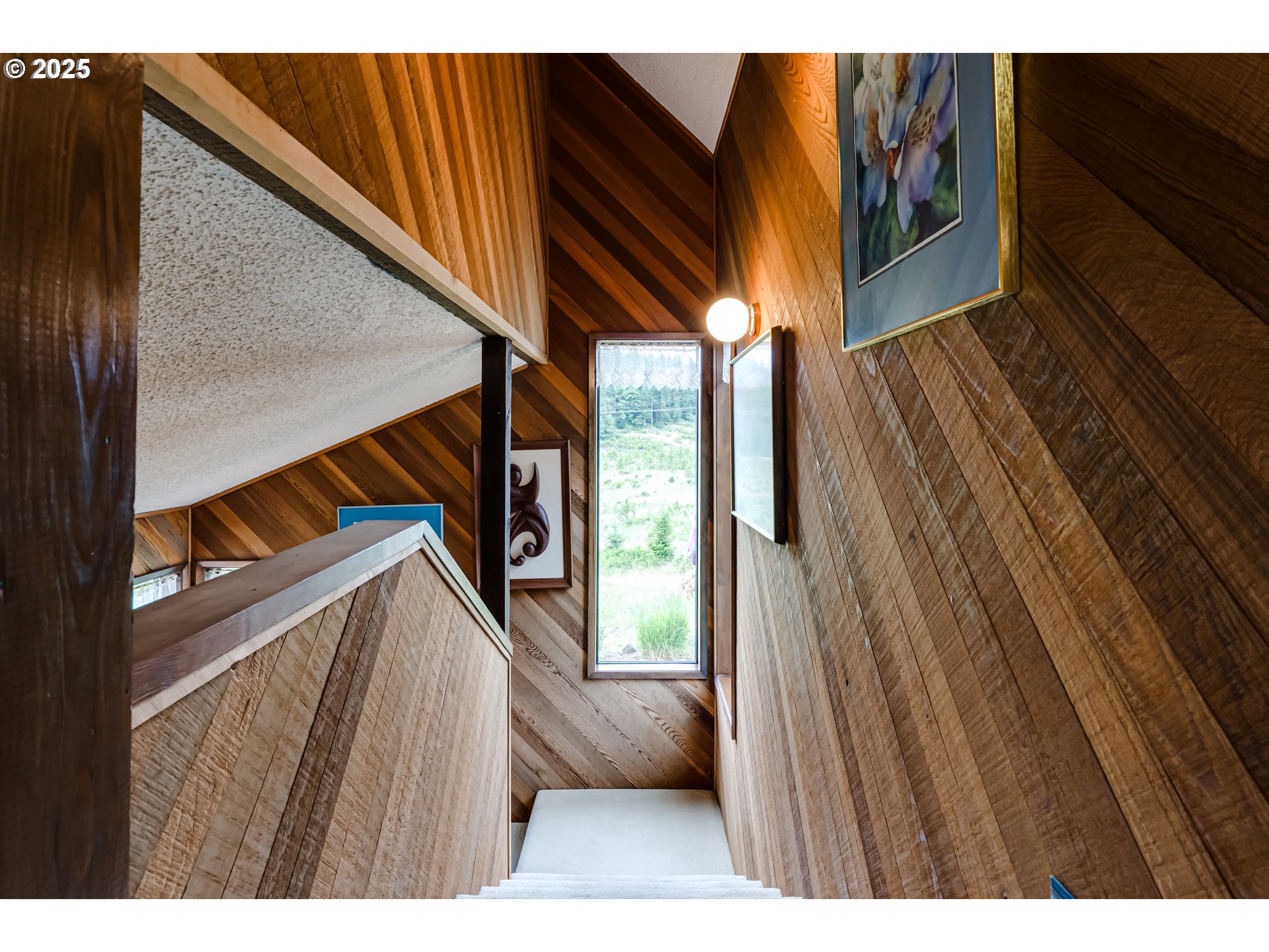 36910 Edgehill Road Springfield, OR 97478 - Photo 39 of 48