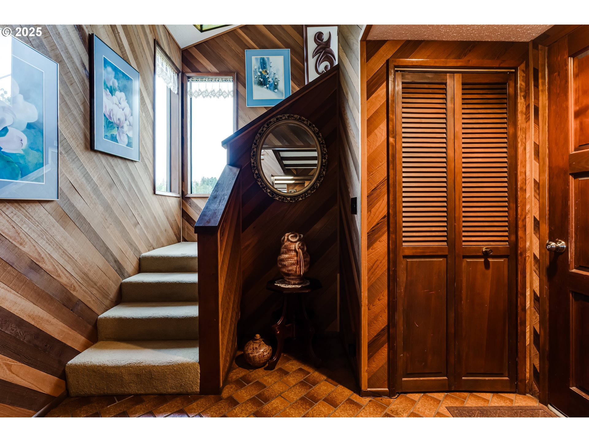 36910 Edgehill Road Springfield, OR 97478 - Photo 5 of 48