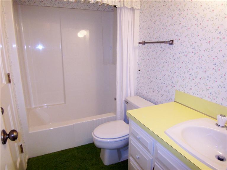 2612 Inverness Road Southeast Grand Rapids, MI 49546 - Photo 9 of 24 Additional Photo
