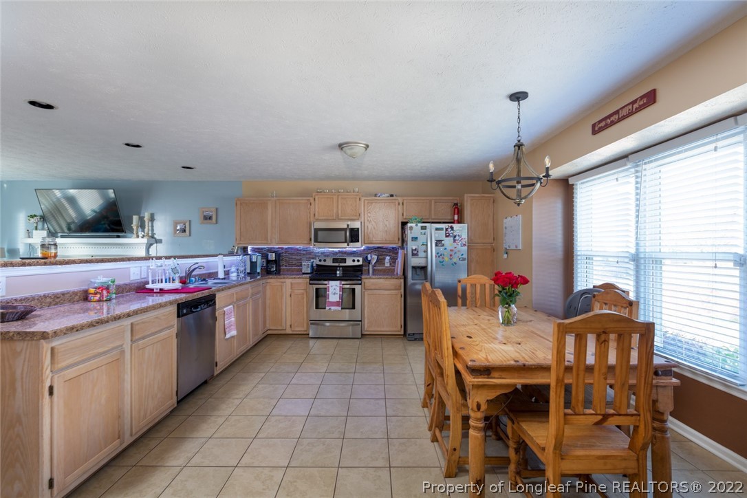 5366 Archer Road Hope Mills, NC 28348 - Photo 8 of 28 Gallery Image 8
