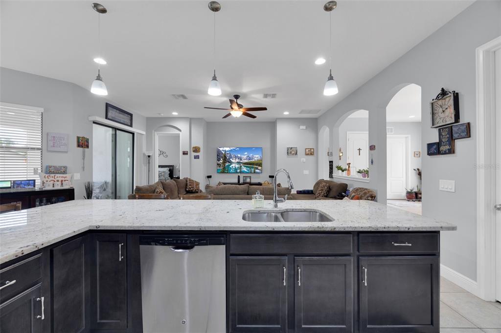 11026 Brahman Ranch Circle Riverview, FL 33578 - Photo 14 of 50