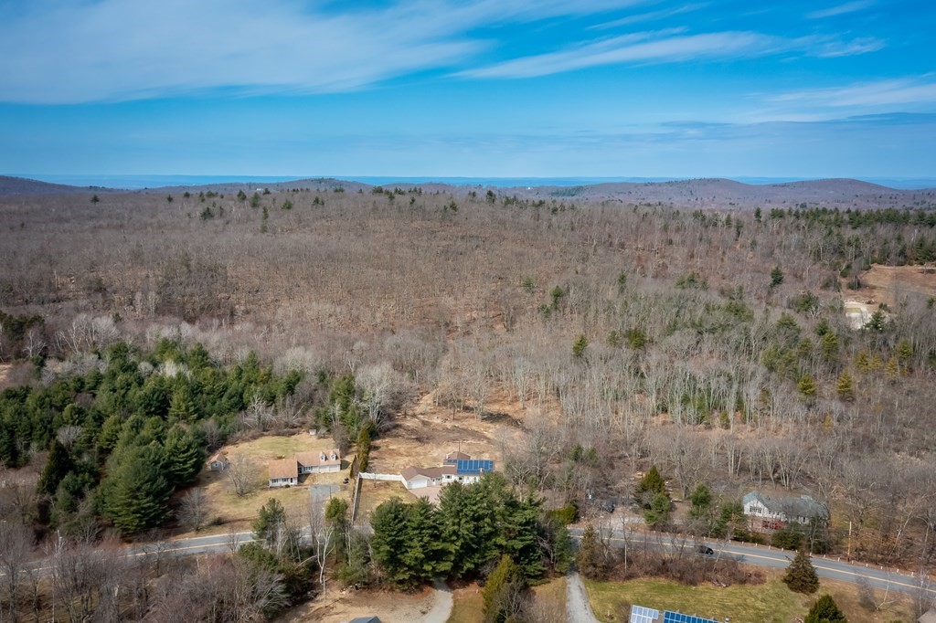 127 Upper Hampden Road Monson, MA 01057 - Photo 4 of 42
