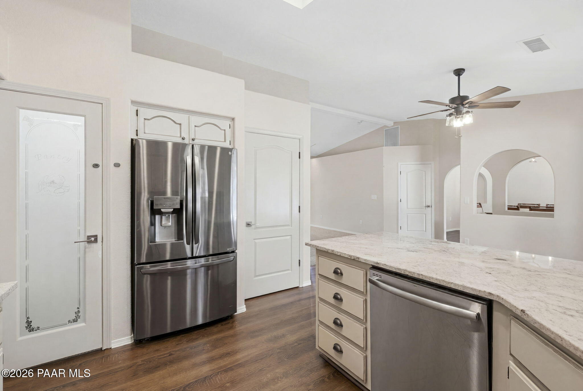 2855 West Willow Oak Road Prescott, AZ 86305 - Photo 15 of 43 Kitchen