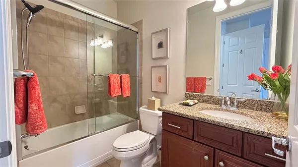 $4,450 | 6129 Abaco Drive, Sarasota, FL 34238