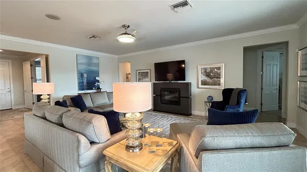 $4,450 | 6129 Abaco Drive, Sarasota, FL 34238