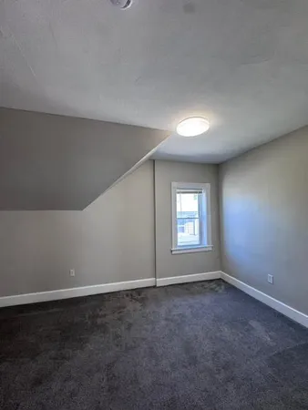 $1,725 | 52 Canton Street, Providence, RI 02908