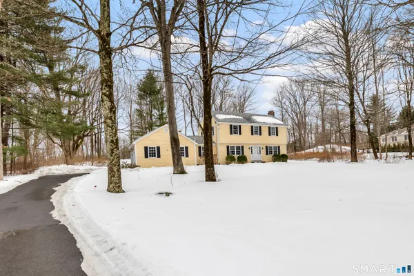 $905,000 | 14 Fillmore Lane, Ridgefield, CT 06877
