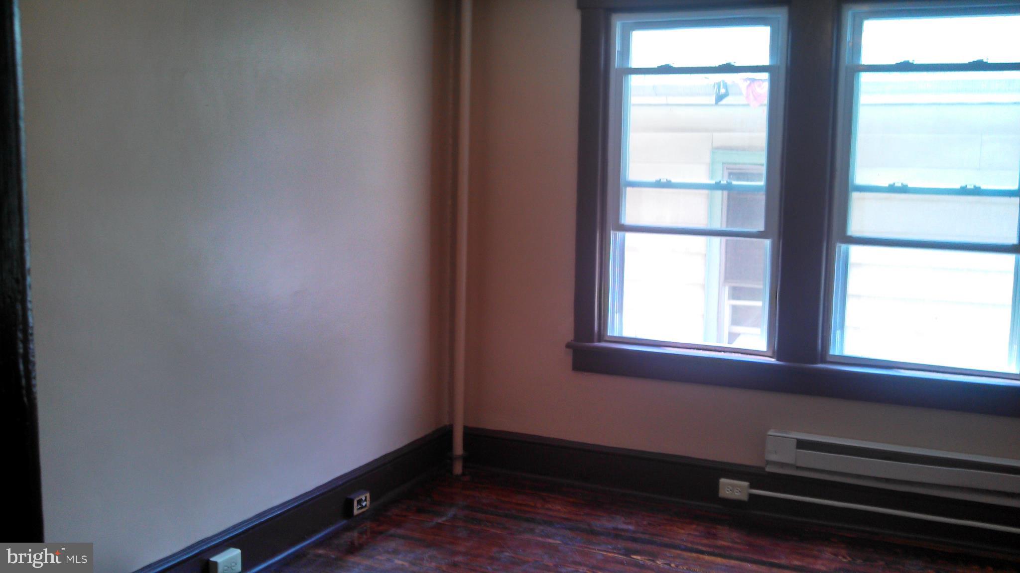229 North Locust Street, Unit 5 Hagerstown, MD 21740 - Photo 12 of 29