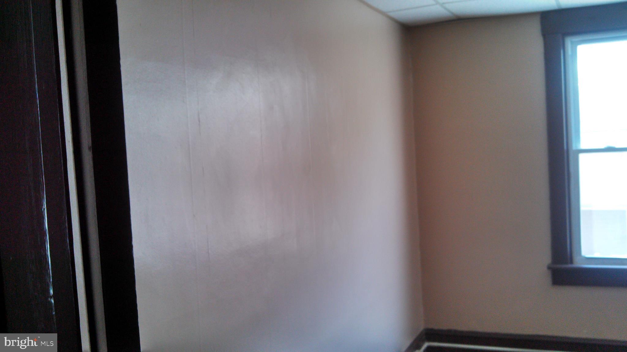 229 North Locust Street, Unit 5 Hagerstown, MD 21740 - Photo 10 of 29